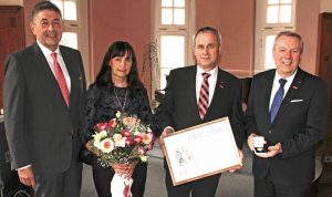 weitere Glückwünsche von Handwerkspräsidenten Dr. Haber